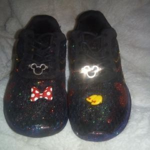 Custom Minnie mouse sneakers. Size 12c